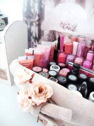 makeup-storage-basket-idea-187x250